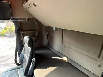 2016-scania-r580-1446897-46800598