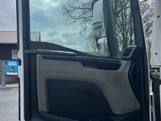 2023-man-tgm-12-250-46800645