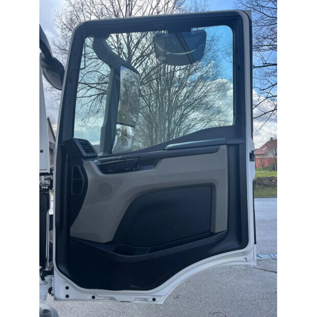 2023 مان TGM 12.250-46800660