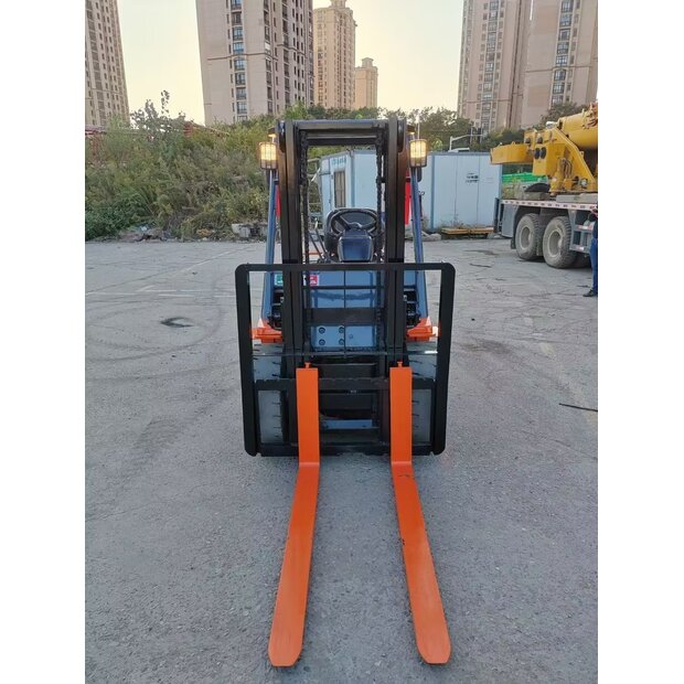 2024 Toyota FD30-46800975