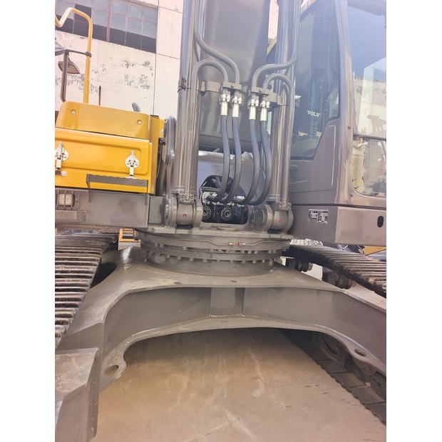2024 Volvo EC350DL-46801093