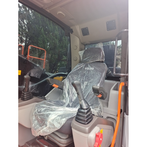 2024 Volvo EC380DL-46801102