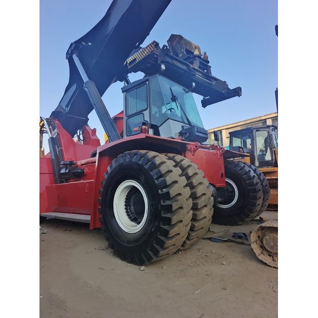 2019 KALMAR DRD450-46801561