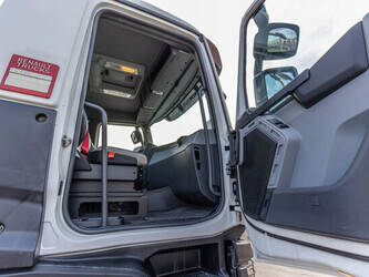 2016-renault-c440-1446931-46801773