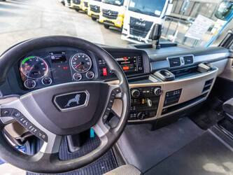 2019-man-tgx-18-500-1446932-46801788