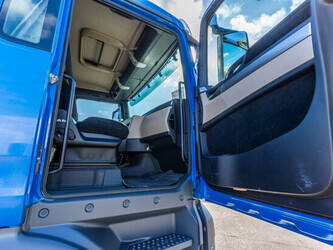 2019-man-tgx-18-500-1446932-46801794