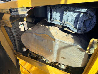 2016-caterpillar-d6t-xl-1446940-46802103