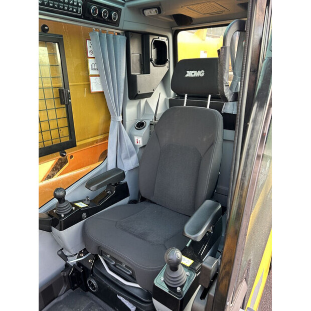 2024 اكس سي ام جي XCA60_EV-46802679