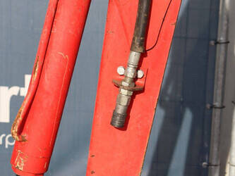 2017-jcb-8025-1446970-46803201