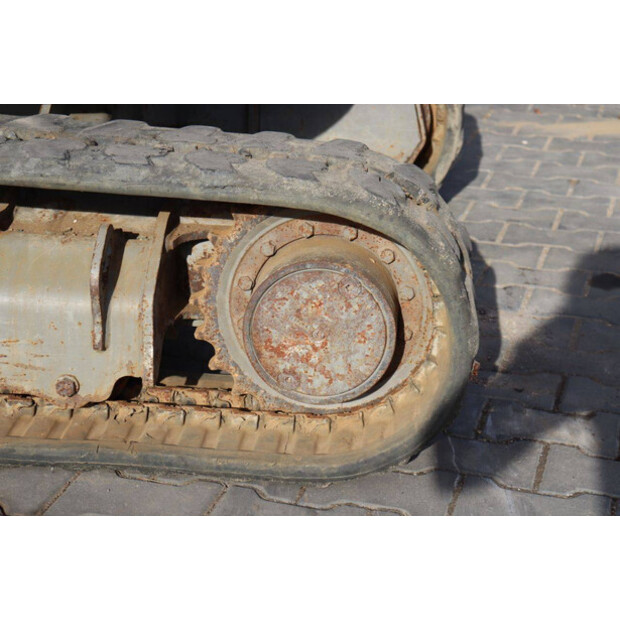 2017 JCB 8025-46803210