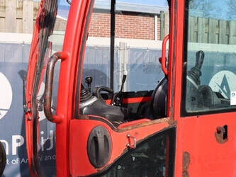 2017-jcb-8025-1446970-46803215