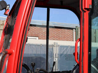 2017-jcb-8025-1446970-46803216