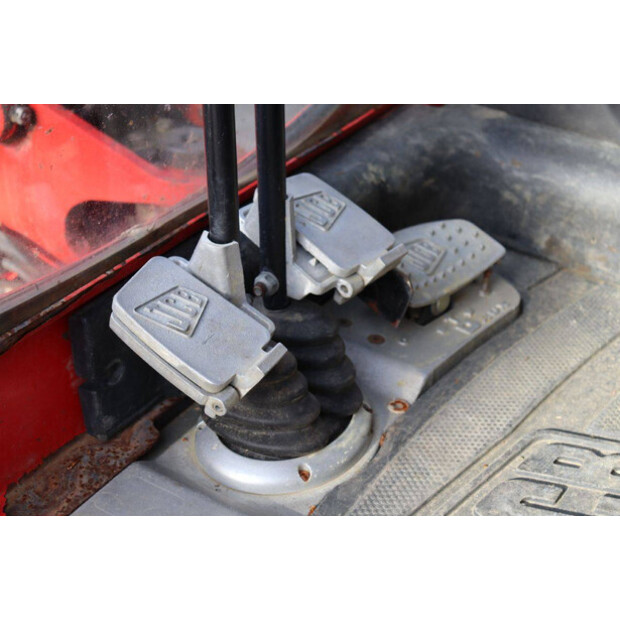 2017 JCB 8025-46803221