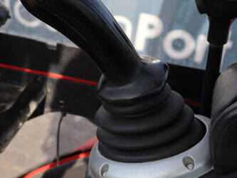 2017-jcb-8025-1446970-46803223