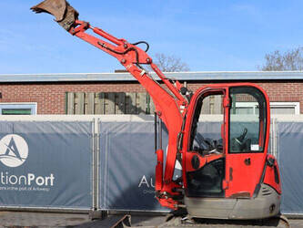 2017-jcb-8025-1446970-46803232