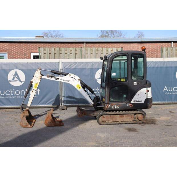 2014 BOBCAT E16-46803236