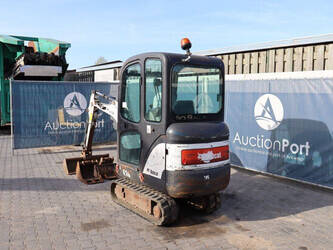 2014-bobcat-e16-1446971-46803239