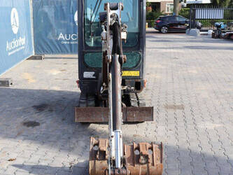 2014-bobcat-e16-1446971-46803243