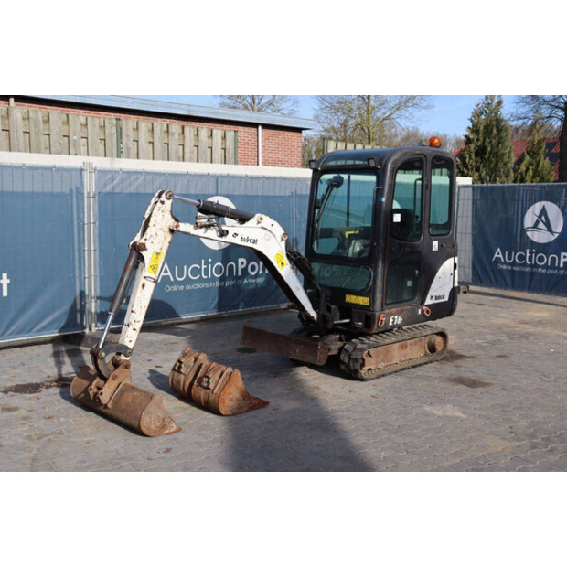 2014 BOBCAT E16-46803244