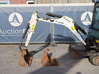 2014-bobcat-e16-1446971-46803245