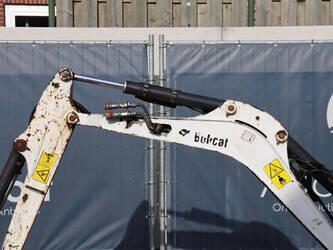 2014-bobcat-e16-1446971-46803247