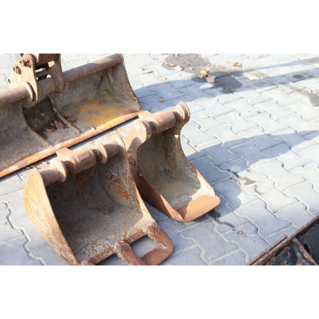 2014 BOBCAT E16-46803253