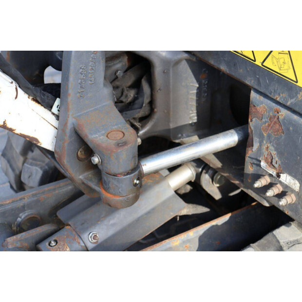 2014 BOBCAT E16-46803262