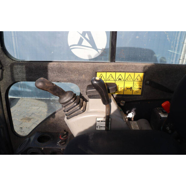 2014 BOBCAT E16-46803275