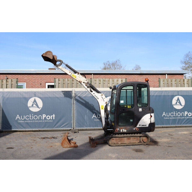 2014 BOBCAT E16-46803284