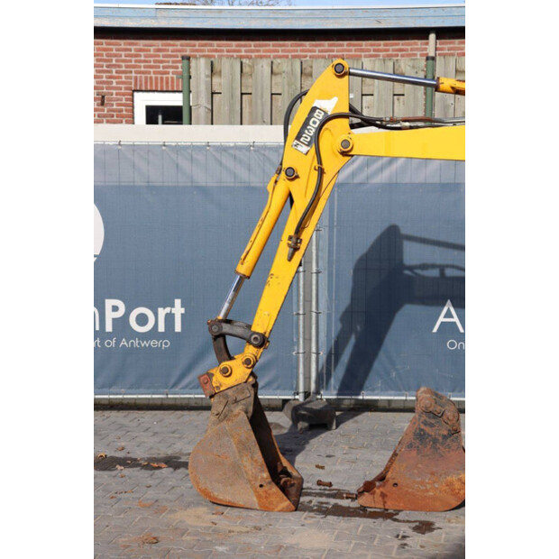 2003 JCB 8032-46803299