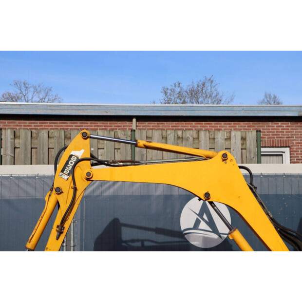 2003 JCB 8032-46803300