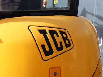 2003-jcb-8032-1446972-46803316