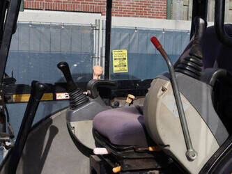 2003-jcb-8032-1446972-46803319