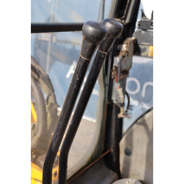 2003 JCB 8032-46803322