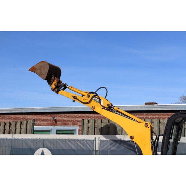2003 JCB 8032-46803333
