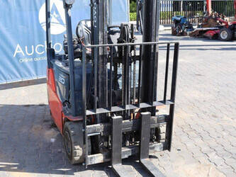 toyota-8fbe20t-46803451