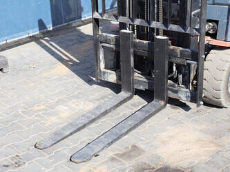 toyota-8fbe20t-46803455