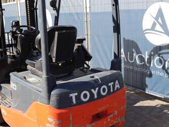 toyota-8fbe20t-46803461