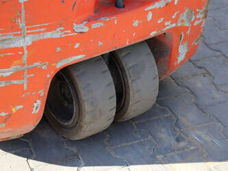 toyota-8fbe20t-46803464