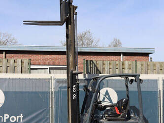 toyota-8fbe20t-46803481