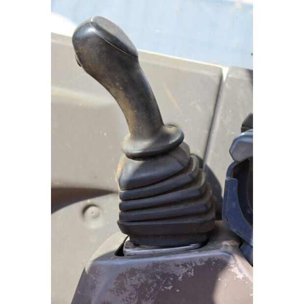 2006 KUBOTA KX251-46803527