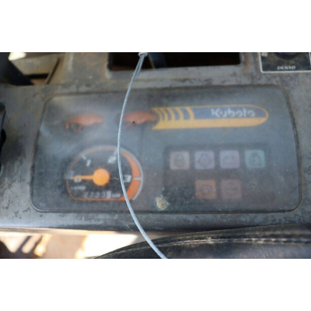 2006 KUBOTA KX251-46803533