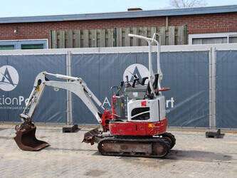 2016-takeuchi-tb210r-1446996-46804087