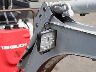 2016-takeuchi-tb210r-1446996-46804102