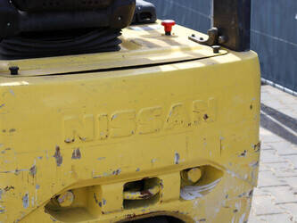 2008-nissan-1n1l180-1446998-46804188