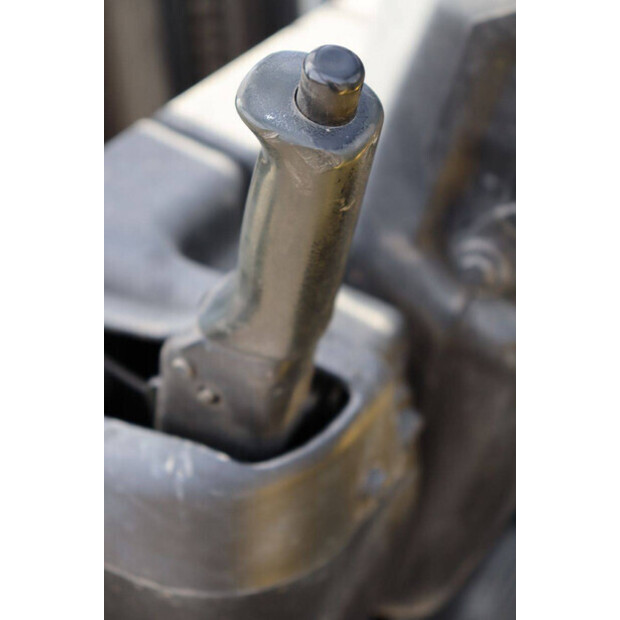 2008 NISSAN 1N1L180-46804202