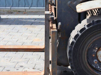 2015-still-rx70-40-1446999-46804219