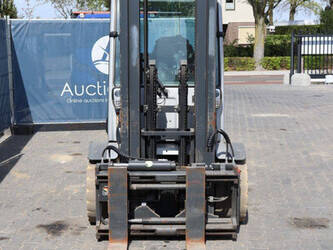 2018-still-rx-60-40-1447000-46804257