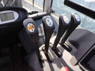 2018-still-rx-60-40-1447000-46804282