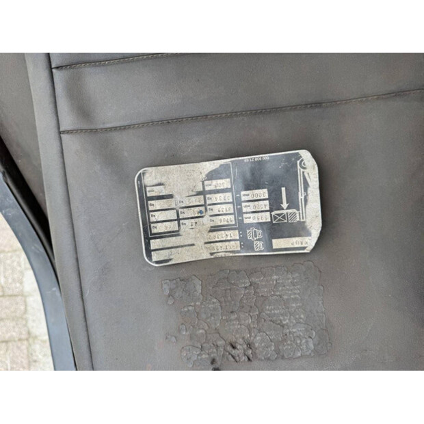 2004 ليندي H40T-46804435